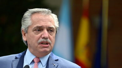 الأرجنتين.. المعارضة تسعى لعزل الرئيس فرنانديز