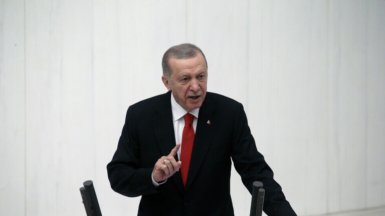 أردوغان: الهجمات على ديمقراطيتنا ووحدتنا لن تحقق مبتغاها أردوغان: الهجمات على ديمقراطيتنا ووحدتنا لن تحقق مبتغاها