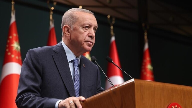 أردوغان: توقيف أحد مهاجمي الحدث الانتخابي في إسطنبول أردوغان: توقيف أحد مهاجمي الحدث الانتخابي في إسطنبول