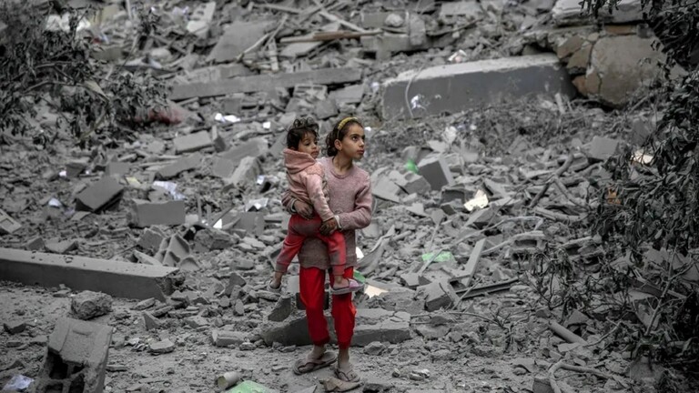 الرئاسة الفلسطينية تحذر من قرار الحكومة الإسرائيلية شن عملية عسكرية في رفح الرئاسة الفلسطينية تحذر من قرار الحكومة الإسرائيلية شن عملية عسكرية في رفح