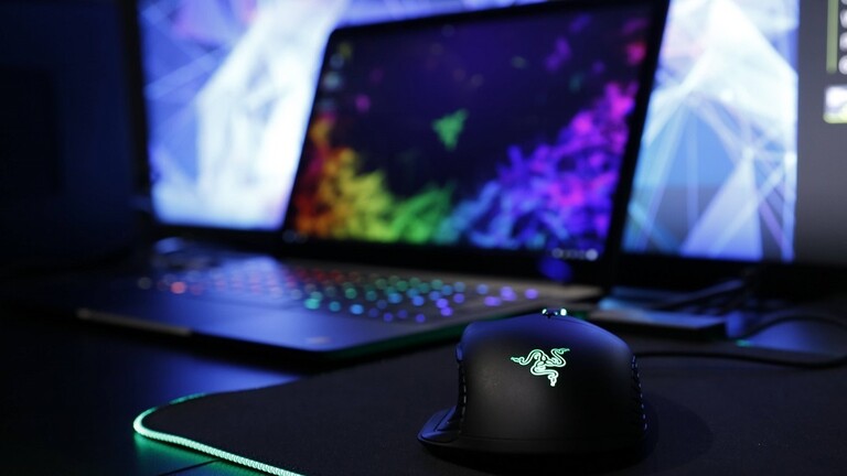 Razer تطلق حاسبا محمولا بمواصفات غير مسبوقة! (فيديو) Razer تطلق حاسبا محمولا بمواصفات غير مسبوقة! (فيديو)