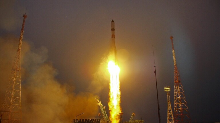 ماسك متشوق لعرض صاروخ روسي متعدد الاستخدام منافس لصواريخ Falcon 9 ماسك متشوق لعرض صاروخ روسي متعدد الاستخدام منافس لصواريخ Falcon 9