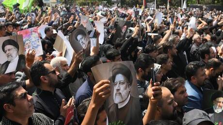 مسؤول إيراني يحمل الولايات المتحدة المسؤولية عن مقتل رئيسي مسؤول إيراني يحمل الولايات المتحدة المسؤولية عن مقتل رئيسي